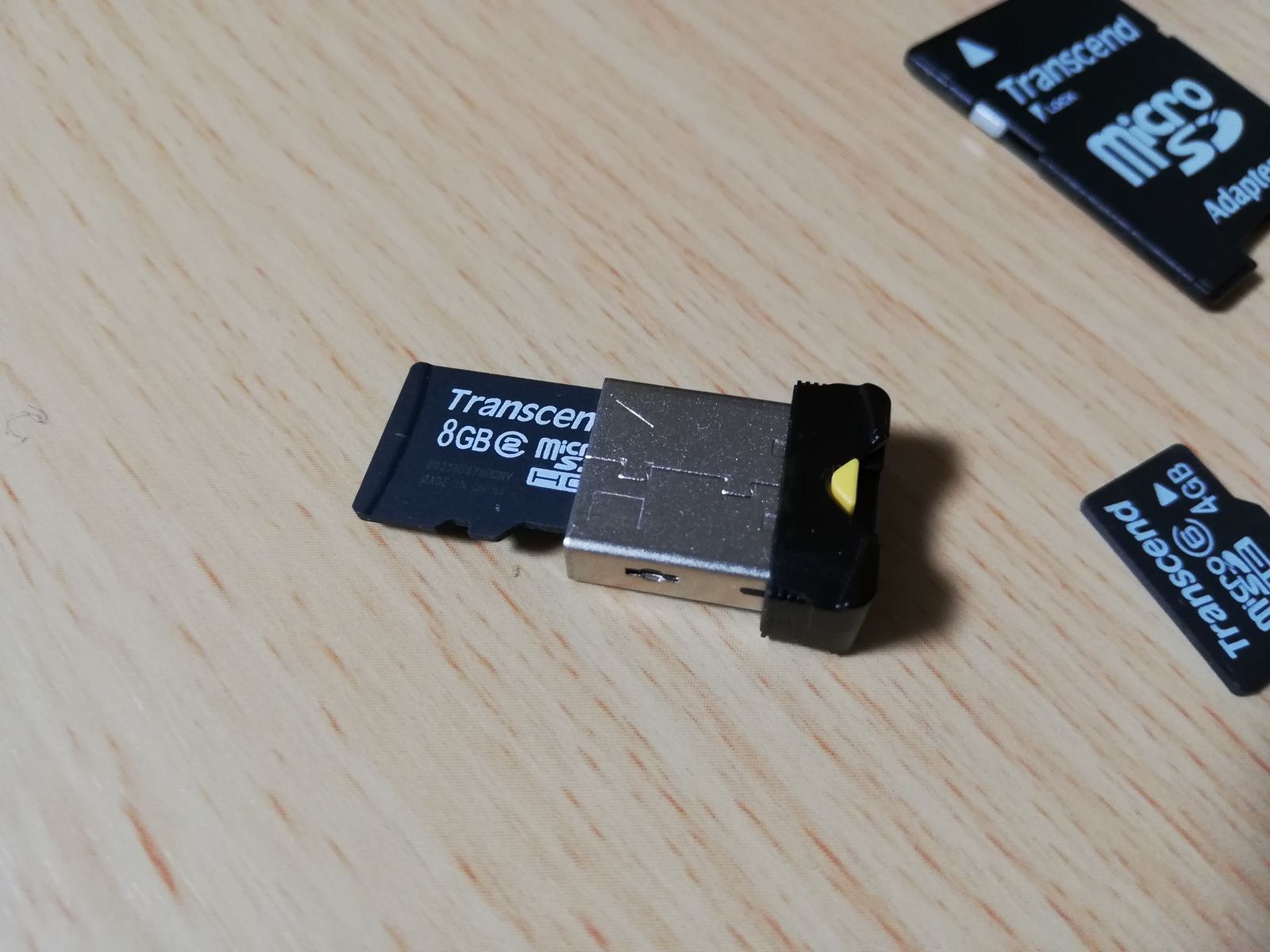 945円 【新作入荷!!】 USBフラッシュメモリ収納ケース 小分け 機能性 USBメモリ SDカード メモリーカード収納 インナーバッグ Damero L 黒